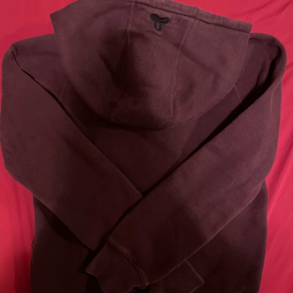 TNA hoodie - Picture 4 of 4